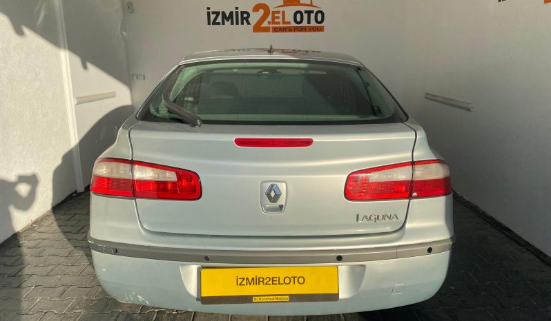 İZMİR 2. EL OTO’ RENAULT LAGUNA 1.6 16V PRİVİLAGE (2004) dolu