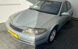 İZMİR 2. EL OTO’ RENAULT LAGUNA 1.6 16V PRİVİLAGE (2004)