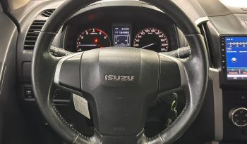 YETKİLİ BAYİDEN’ ŞİMDİ AL 3 AY SONRA ÖDE İSUZU D-MAX (2014) dolu