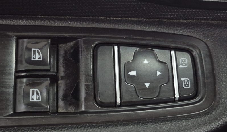 YETKİLİ BAYİDEN’ ŞİMDİ AL 3 AY SONRA ÖDE RENAULT CLİO (2016) dolu