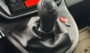 YETKİLİ BAYİDEN’ ŞİMDİ AL 3 AY SONRA ÖDE RENAULT KANGO (2016) dolu