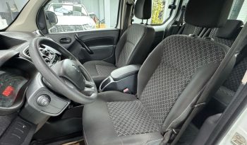 YETKİLİ BAYİDEN’ ŞİMDİ AL 3 AY SONRA ÖDE RENAULT KANGO (2016) dolu