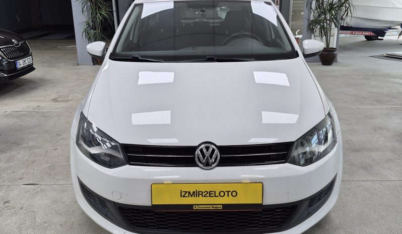 YETKİLİ BAYİDEN’ ŞİMDİ AL 3 AY SONRA ÖDE VOLKSWAGEN POLO (2013) dolu