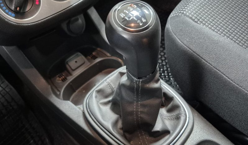 YETKİLİ BAYİDEN’ ŞİMDİ AL 3 AY SONRA ÖDE  OPEL CORSA (2013) dolu