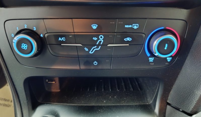 YETKİLİ BAYİDEN’ ŞİMDİ AL 3 AY SONRA ÖDE FORD FOCUS (2016) dolu