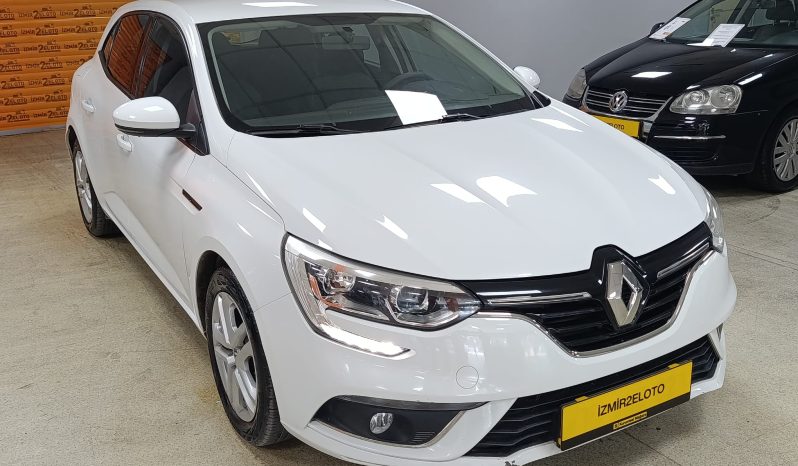 YETKİLİ BAYİDEN’ ŞİMDİ AL 3 AY SONRA ÖDE RENAULT MEGANE (2017) dolu
