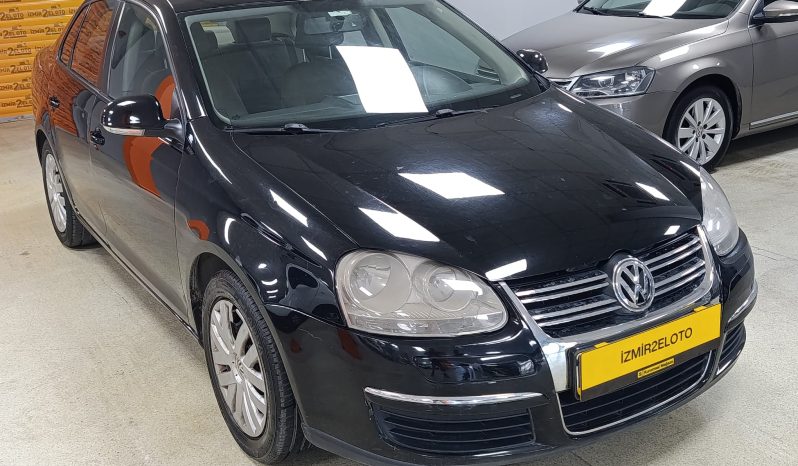 YETKİLİ BAYİDEN’ ŞİMDİ AL 3 AY SONRA ÖDE VW JETTA (2011) dolu