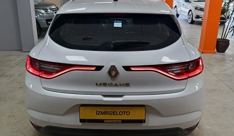 YETKİLİ BAYİDEN’ ŞİMDİ AL 3 AY SONRA ÖDE RENAULT MEGANE (2017) dolu