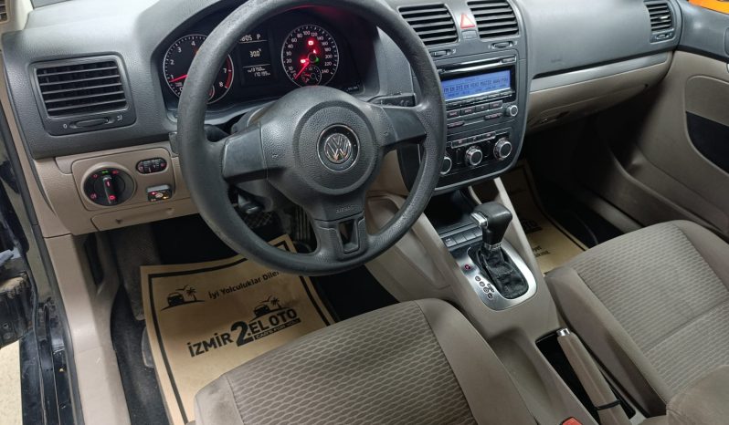 YETKİLİ BAYİDEN’ ŞİMDİ AL 3 AY SONRA ÖDE VW JETTA (2011) dolu