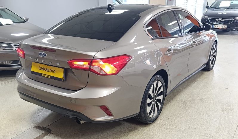 YETKİLİ BAYİDEN’ ŞİMDİ AL 3 AY SONRA FORD FOCUS (2019) dolu