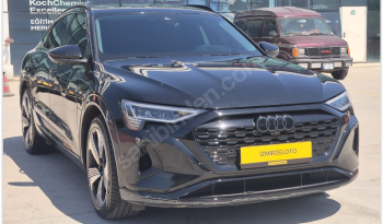 YETKİLİ BAYİDEN’ AUDİ Q8 E-TRON (2023) dolu