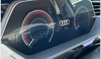 YETKİLİ BAYİDEN’ AUDİ Q8 E-TRON (2023) dolu