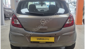 YETKİLİ BAYİDEN’ ŞİMDİ AL 3 AY SONRA ÖDE OPEL CORSA (2011) dolu