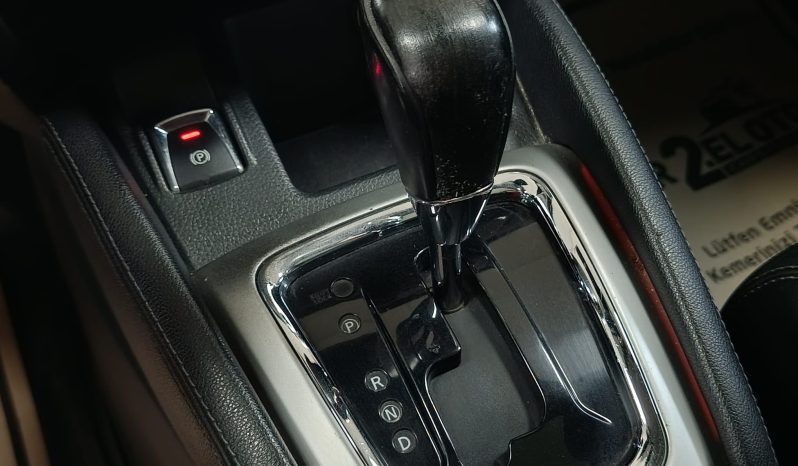 YETKİLİ BAYİDEN’ ŞİMDİ AL 3 AY SONRA ÖDE NİSSAN QASHQAİ (2014) dolu