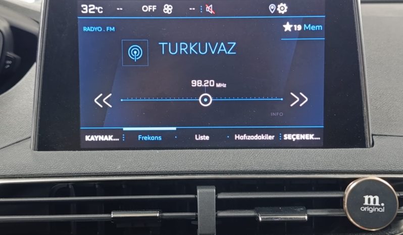 YETKİLİ BAYİDEN’ ŞİMDİ AL 3 AY SONRA ÖDE PEUGEOT 3008 (2022) dolu