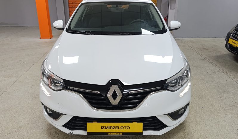 YETKİLİ BAYİDEN’ ŞİMDİ AL 3 AY SONRA ÖDE RENAULT MEGANE (2017) dolu
