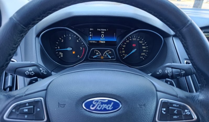 YETKİLİ BAYİDEN’ ŞİMDİ AL 3 AY SONRA ÖDE FORD FOCUS (2015) dolu